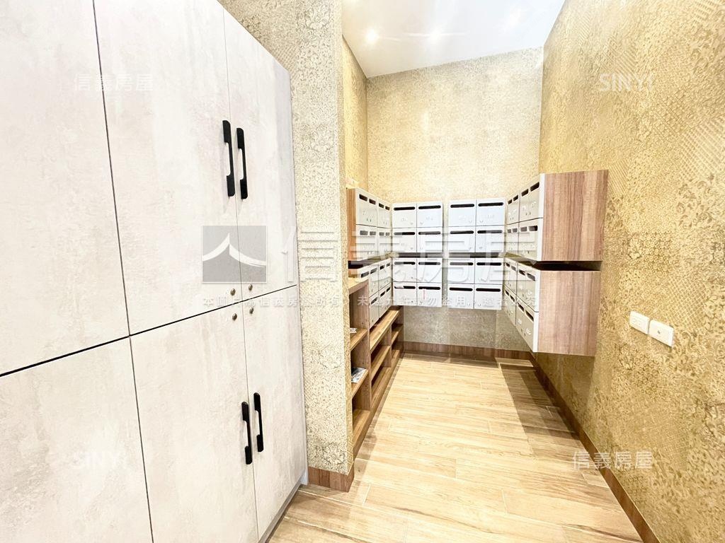 近十三期視野三房平面車位房屋室內格局與周邊環境