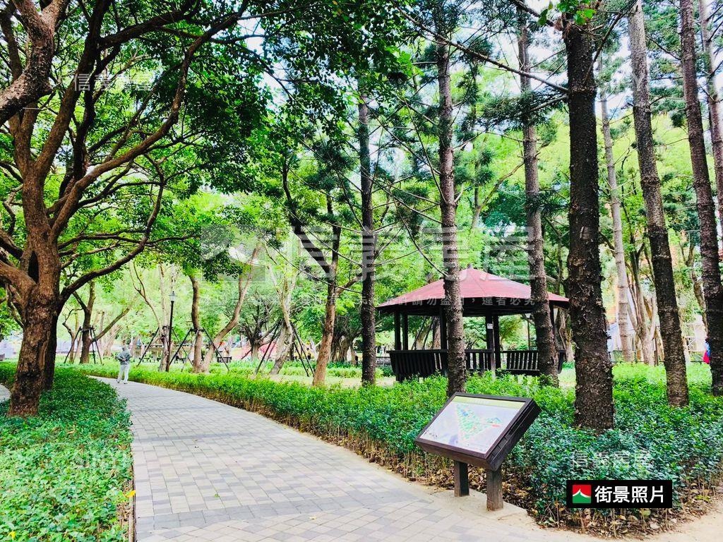 天母美麗邊間方正四房房屋室內格局與周邊環境