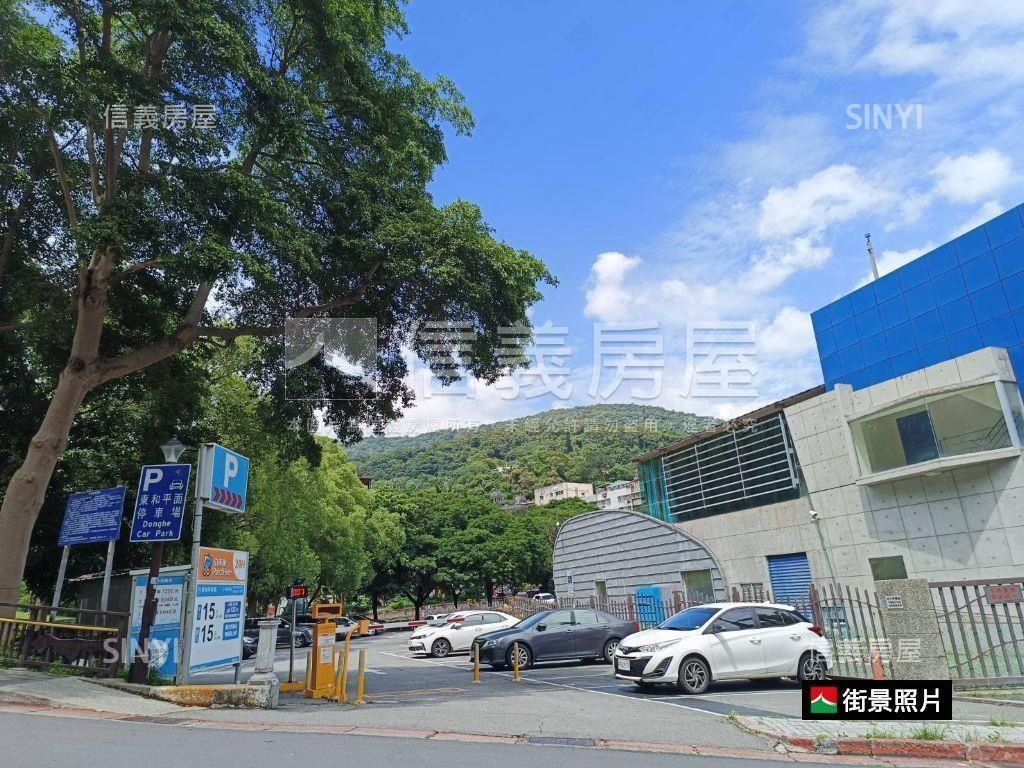 天母美麗邊間方正四房房屋室內格局與周邊環境