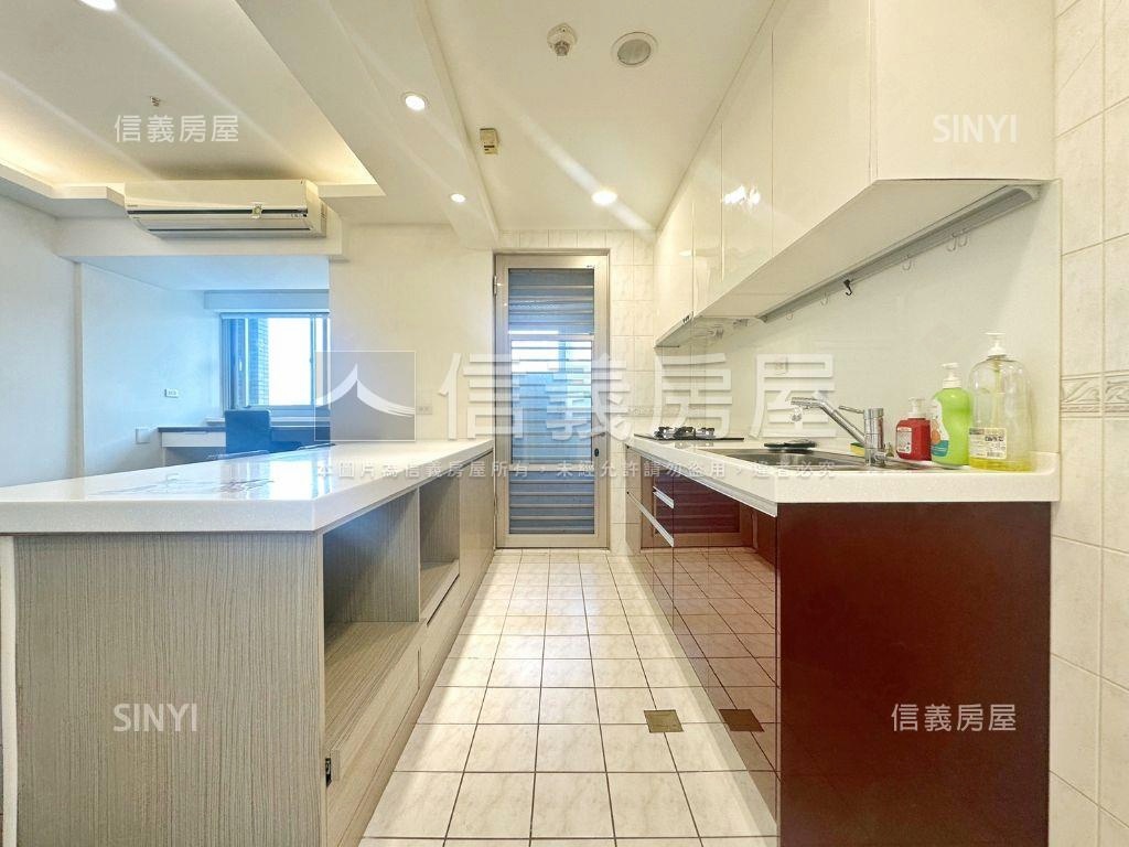 日光大道大展鴻圖房屋室內格局與周邊環境
