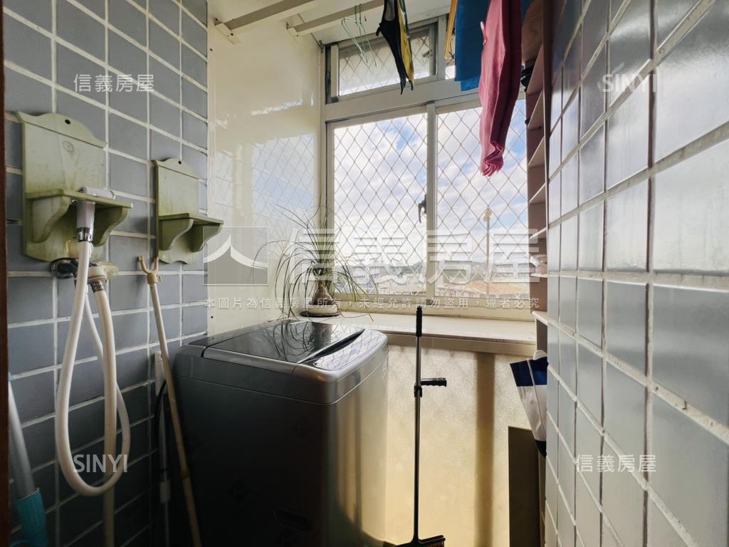 靜謐景觀華廈２房房屋室內格局與周邊環境