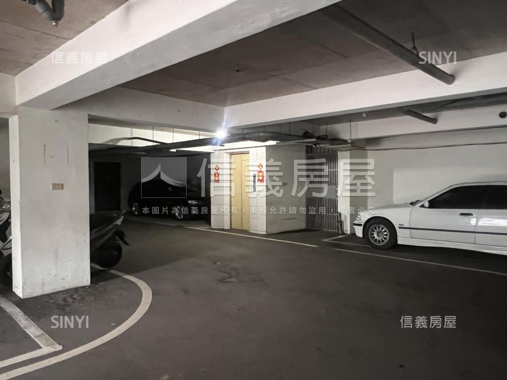 靜謐景觀華廈２房房屋室內格局與周邊環境