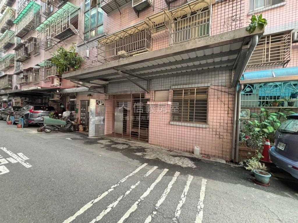 近板橋門前方便停車房屋室內格局與周邊環境