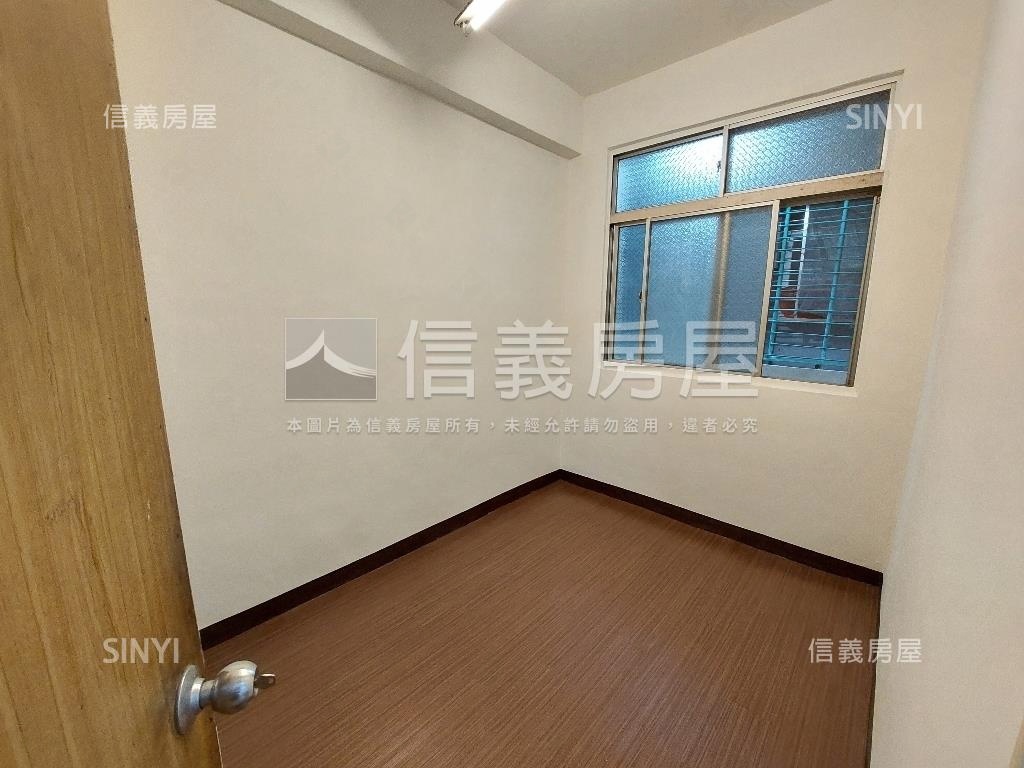 活巷公寓三房黃金二樓房屋室內格局與周邊環境