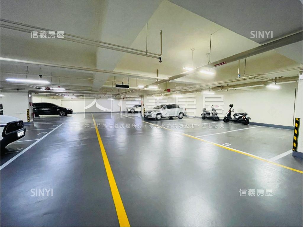 森粼雙衛浴開窗三房大平車房屋室內格局與周邊環境