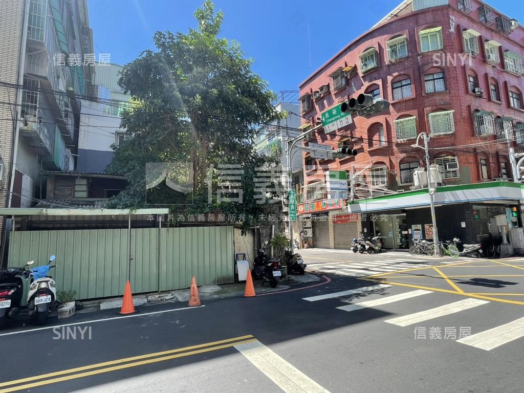 三重安和路土地房屋室內格局與周邊環境