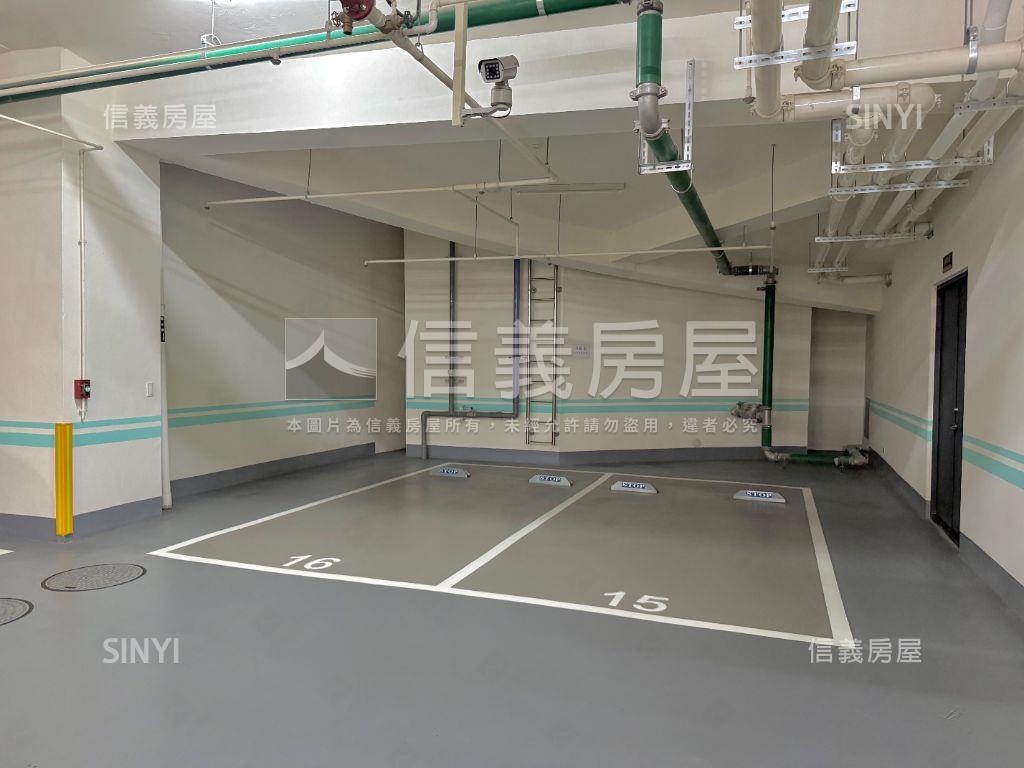 四月泊樂三房平車房屋室內格局與周邊環境
