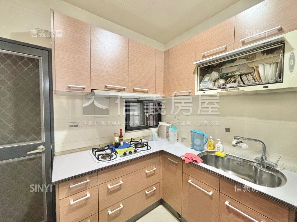 夯｜中國醫名邸｜領袖天悅房屋室內格局與周邊環境
