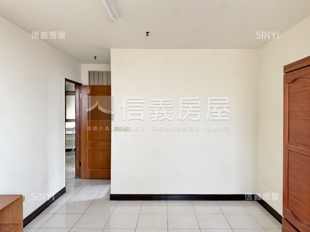 與平實為鄰．高樓採光三房房屋室內格局與周邊環境