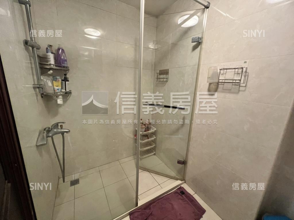 專任平鎮精品三房車位房屋室內格局與周邊環境