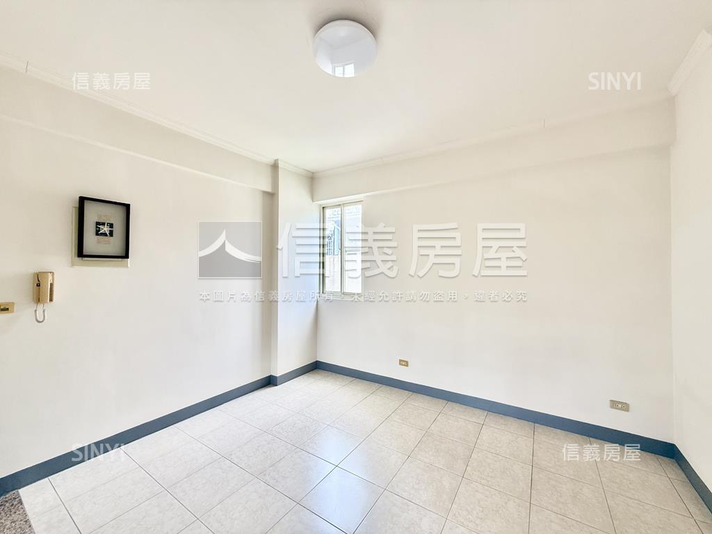 鳳翔國小國中質感車墅房屋室內格局與周邊環境