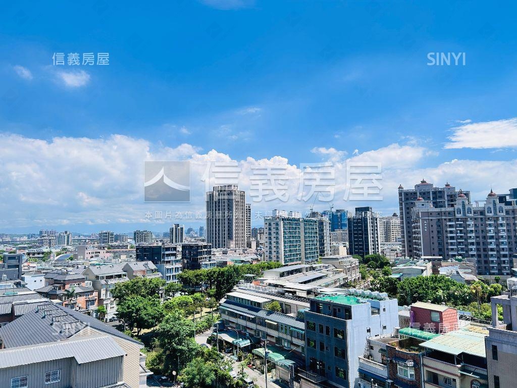 鼎燁領秀豪景三房車位房屋室內格局與周邊環境