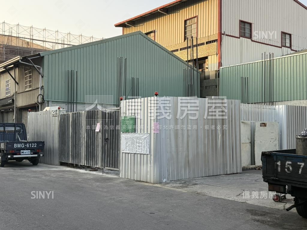 振興路五花馬旁預售透天房屋室內格局與周邊環境