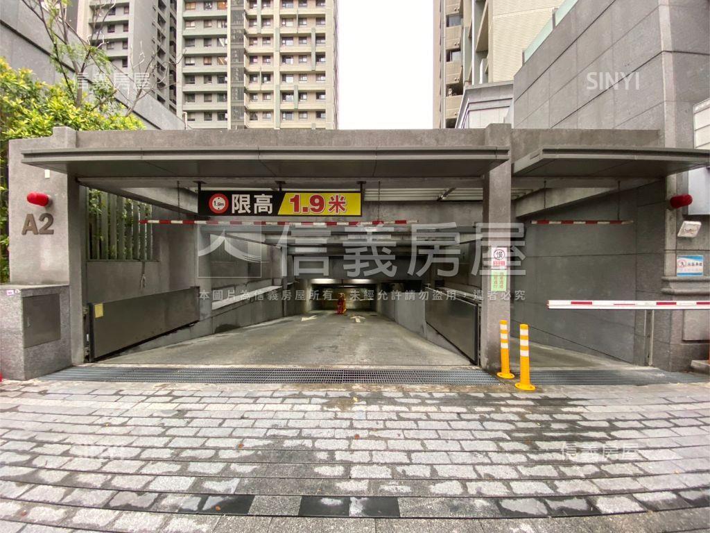 板橋日勝幸福金店房屋室內格局與周邊環境