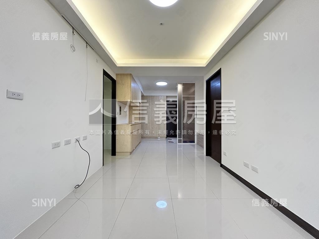 綠山棧高樓採光佳兩房車位房屋室內格局與周邊環境