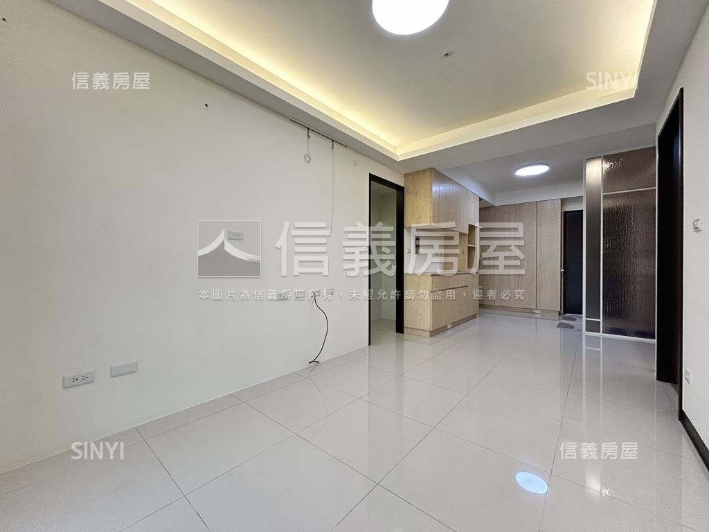 綠山棧高樓採光佳兩房車位房屋室內格局與周邊環境