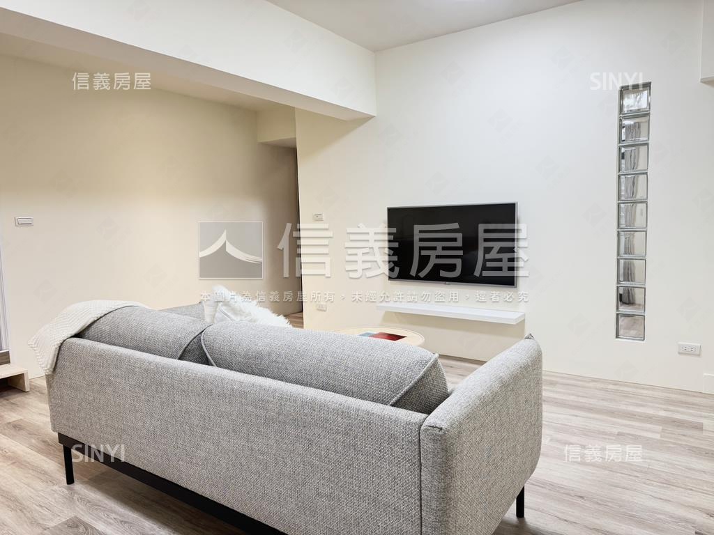 近美麗島２房２衛浴精美宅房屋室內格局與周邊環境