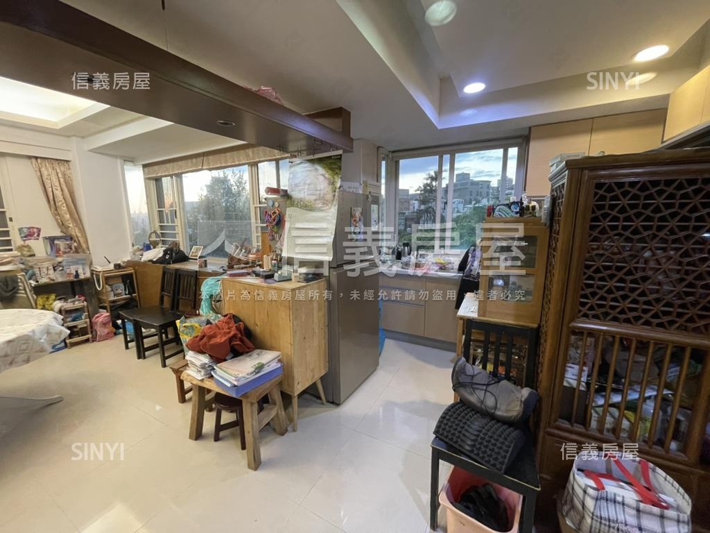 正面公園景觀優質美居房屋室內格局與周邊環境