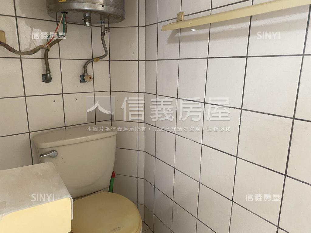 瑞聯套房正面公園房屋室內格局與周邊環境