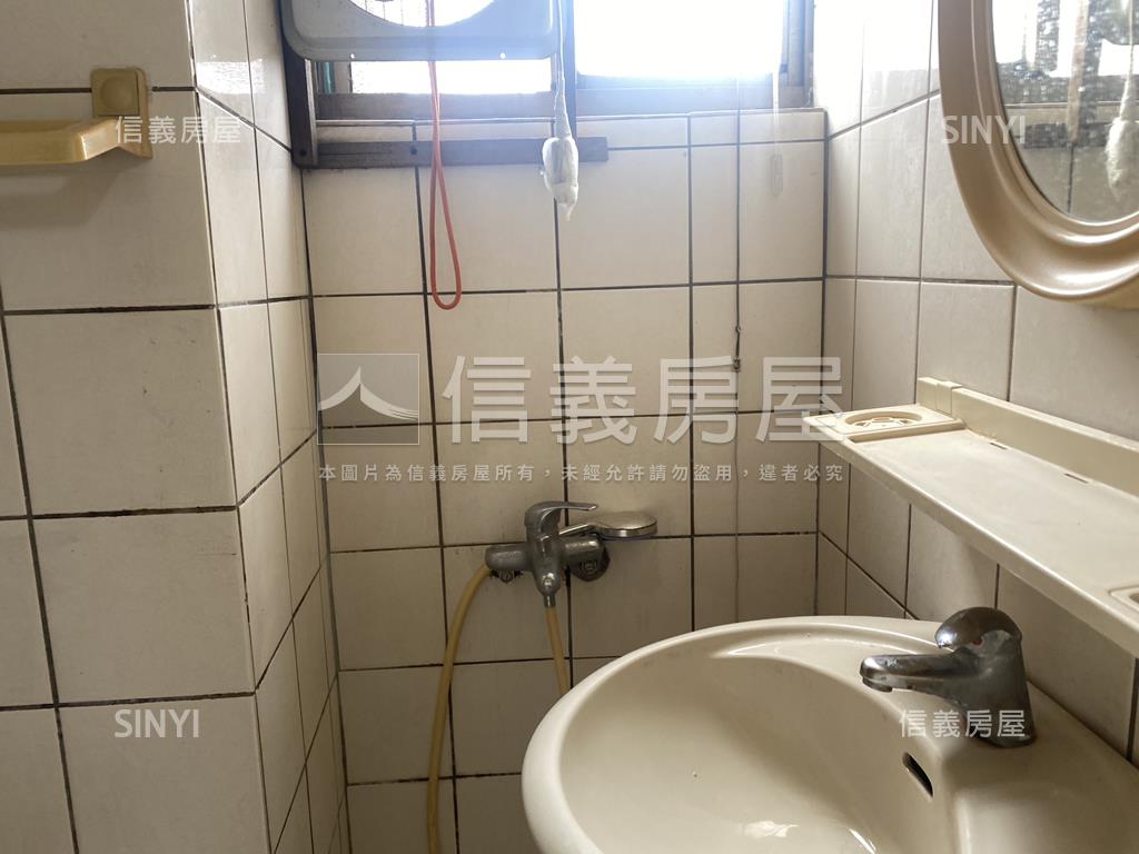 瑞聯套房正面公園房屋室內格局與周邊環境