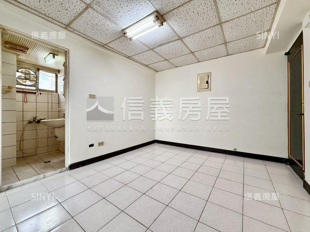 瑞聯套房正面公園房屋室內格局與周邊環境