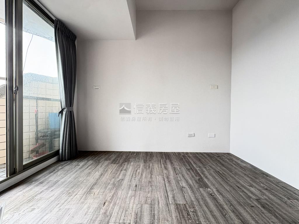 高樓視野採光有陽台套房房屋室內格局與周邊環境