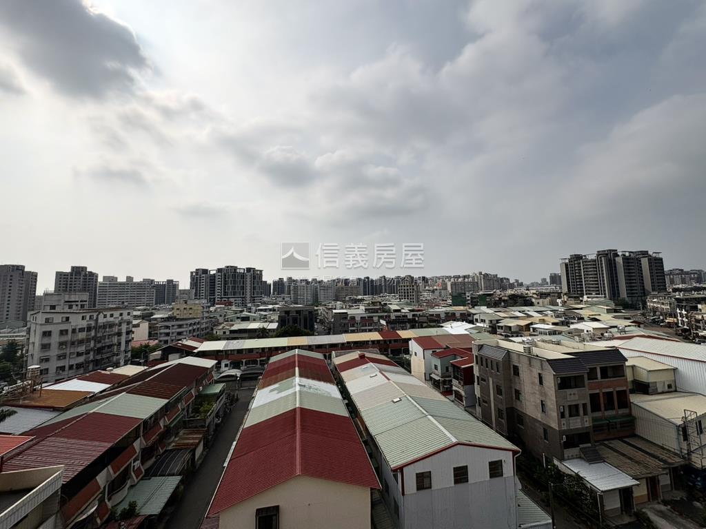 高樓視野採光有陽台套房房屋室內格局與周邊環境