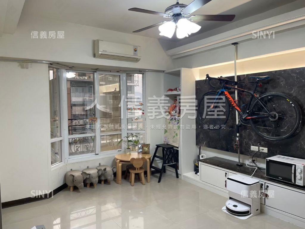 專任重陽重劃區貝多芬三房房屋室內格局與周邊環境