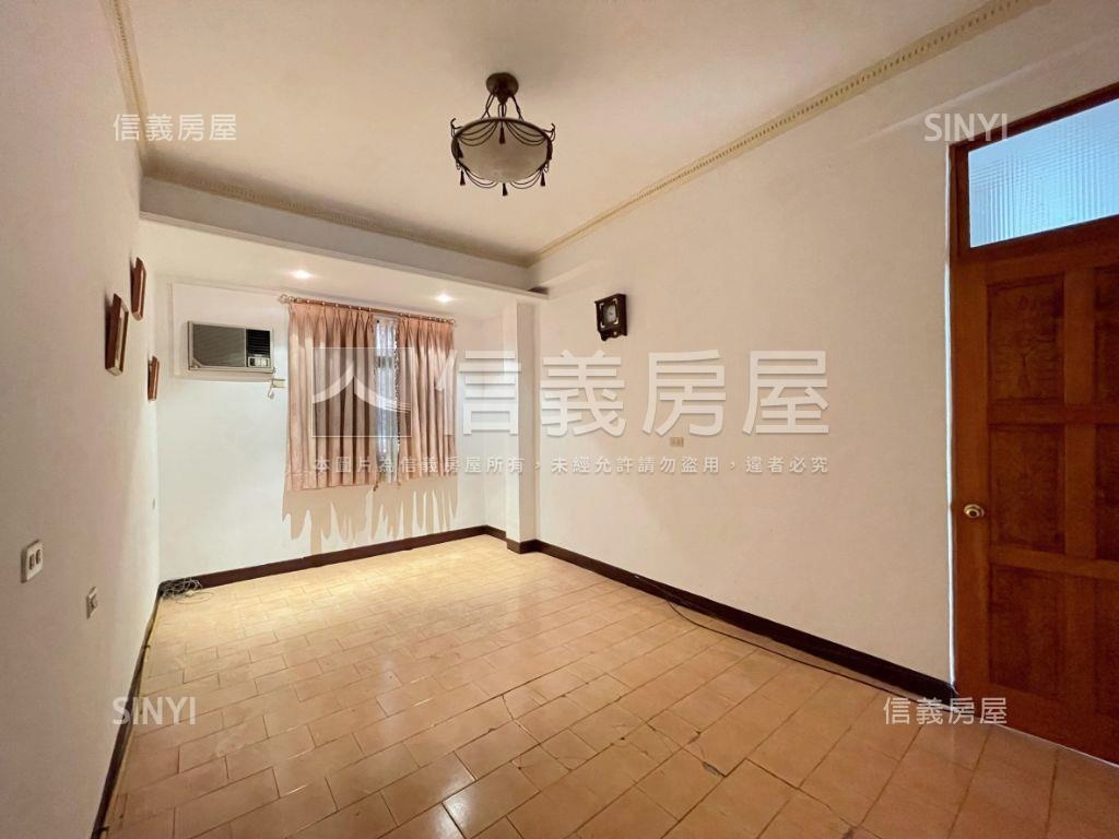 近輕軌，大空間低總價公寓房屋室內格局與周邊環境