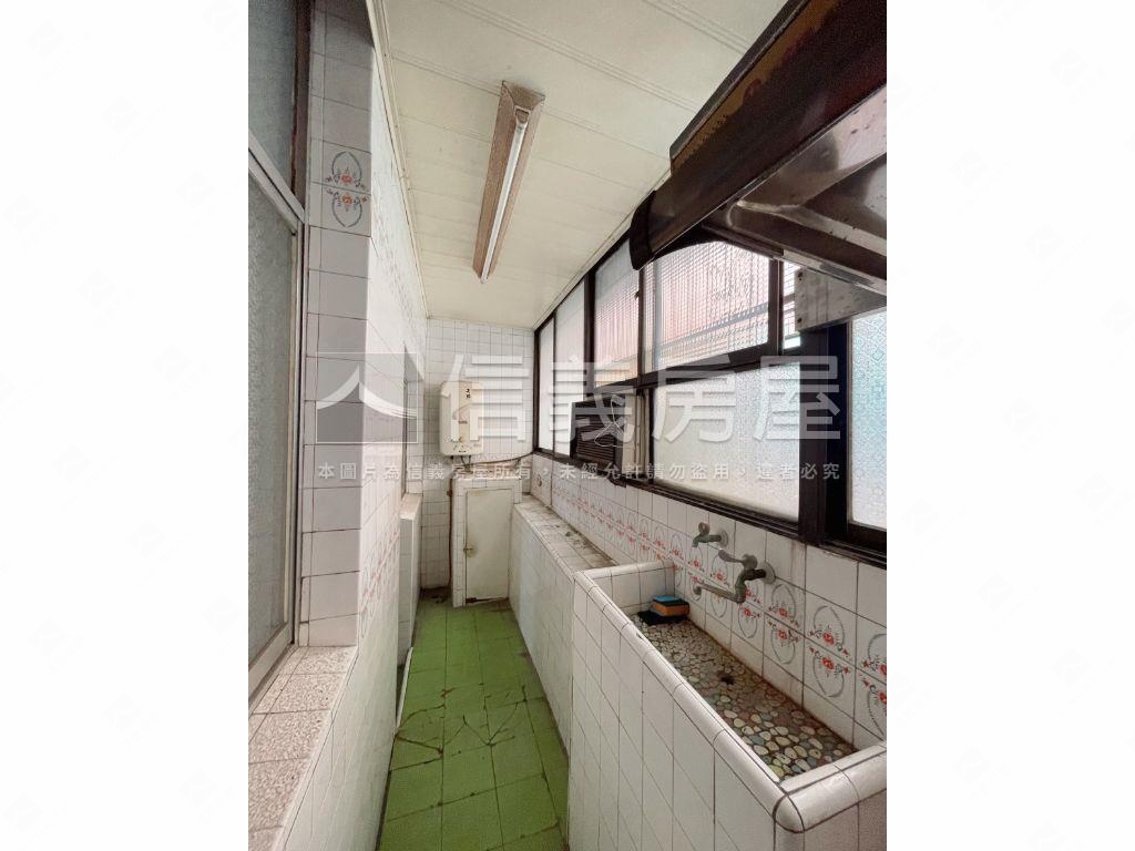 近輕軌，大空間低總價公寓房屋室內格局與周邊環境