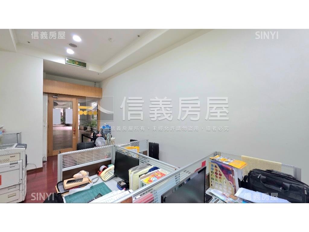 登峰２１優質店面房屋室內格局與周邊環境