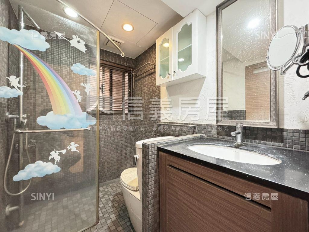 麗湖拓真鋼骨四房房屋室內格局與周邊環境