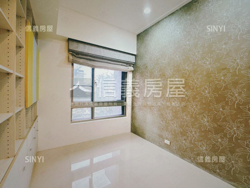 麗湖拓真鋼骨四房房屋室內格局與周邊環境