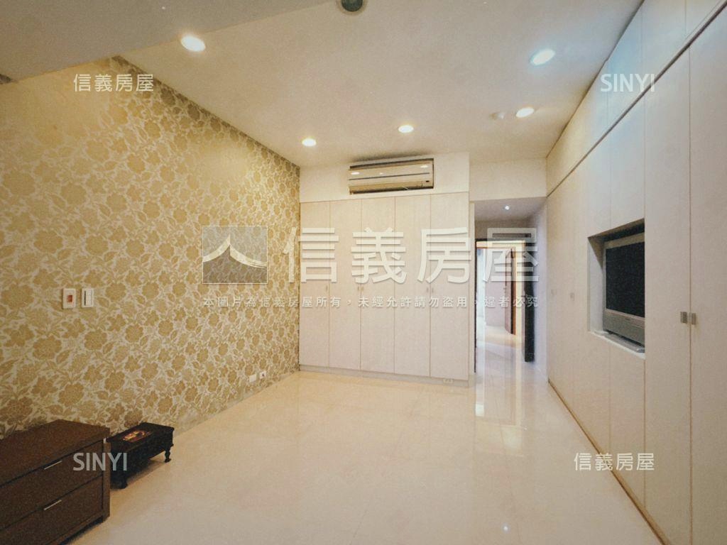 麗湖拓真鋼骨四房房屋室內格局與周邊環境