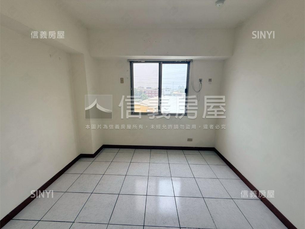 ★專任近中正路四房華廈房屋室內格局與周邊環境