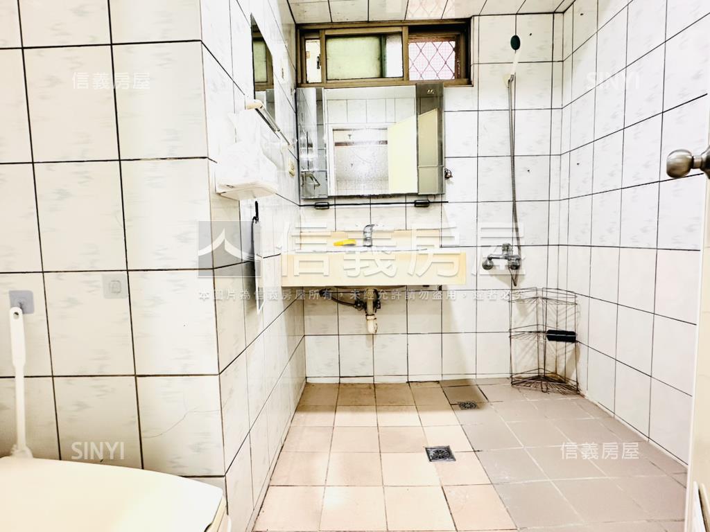 凱悅大一房一廳房屋室內格局與周邊環境