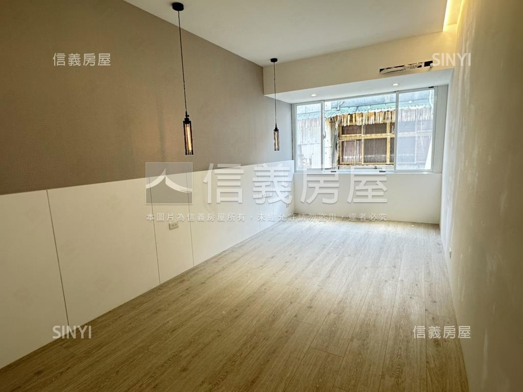 就看這間捷運美宅房屋室內格局與周邊環境