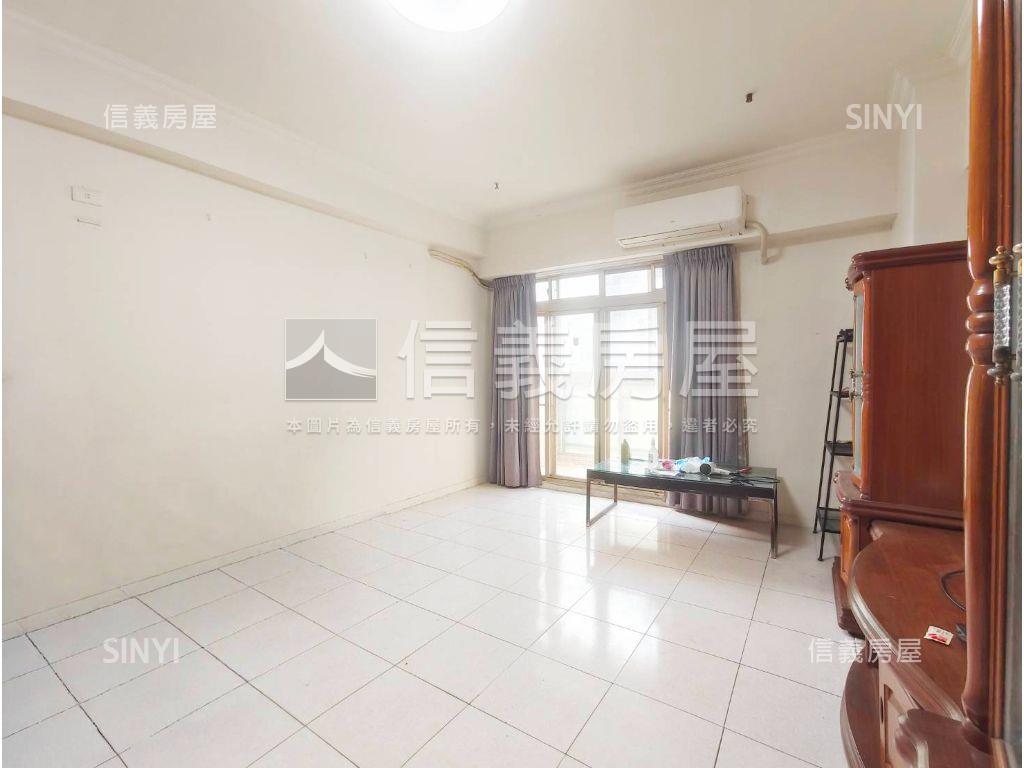 東泰２期建工商圈美三房房屋室內格局與周邊環境