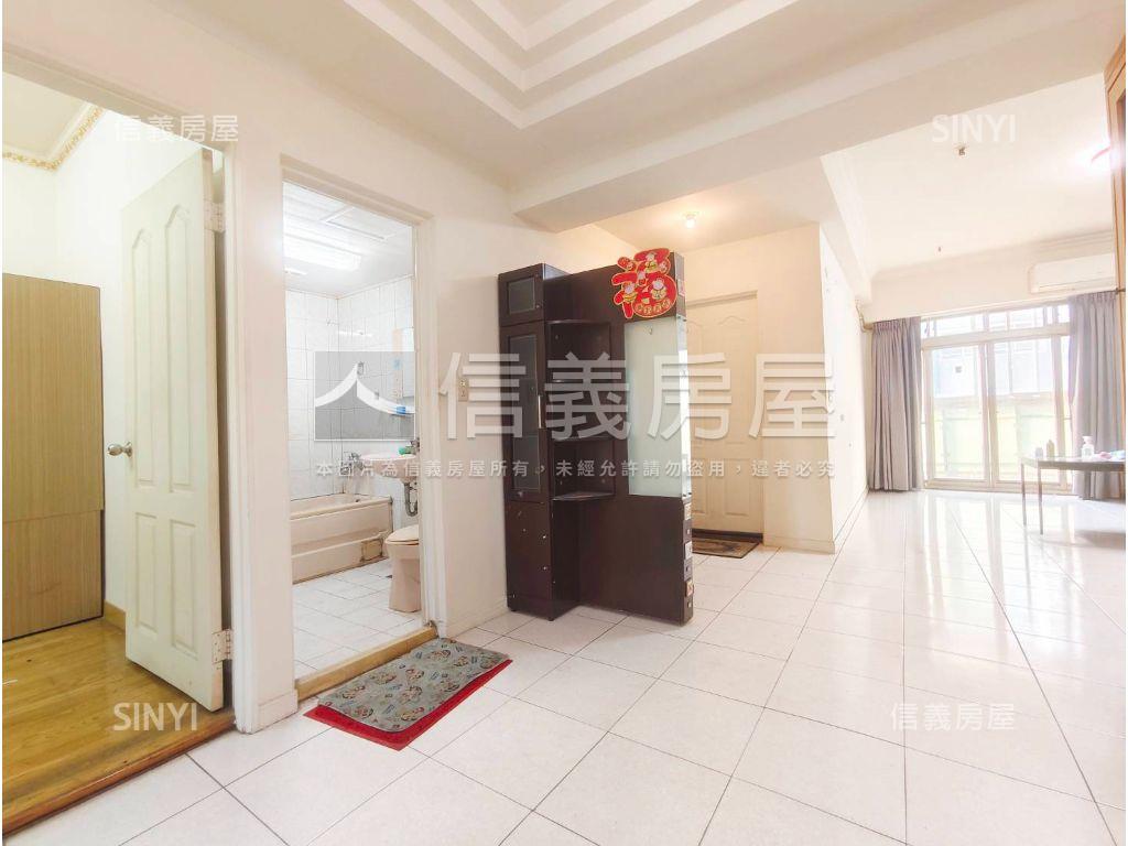 東泰２期建工商圈美三房房屋室內格局與周邊環境