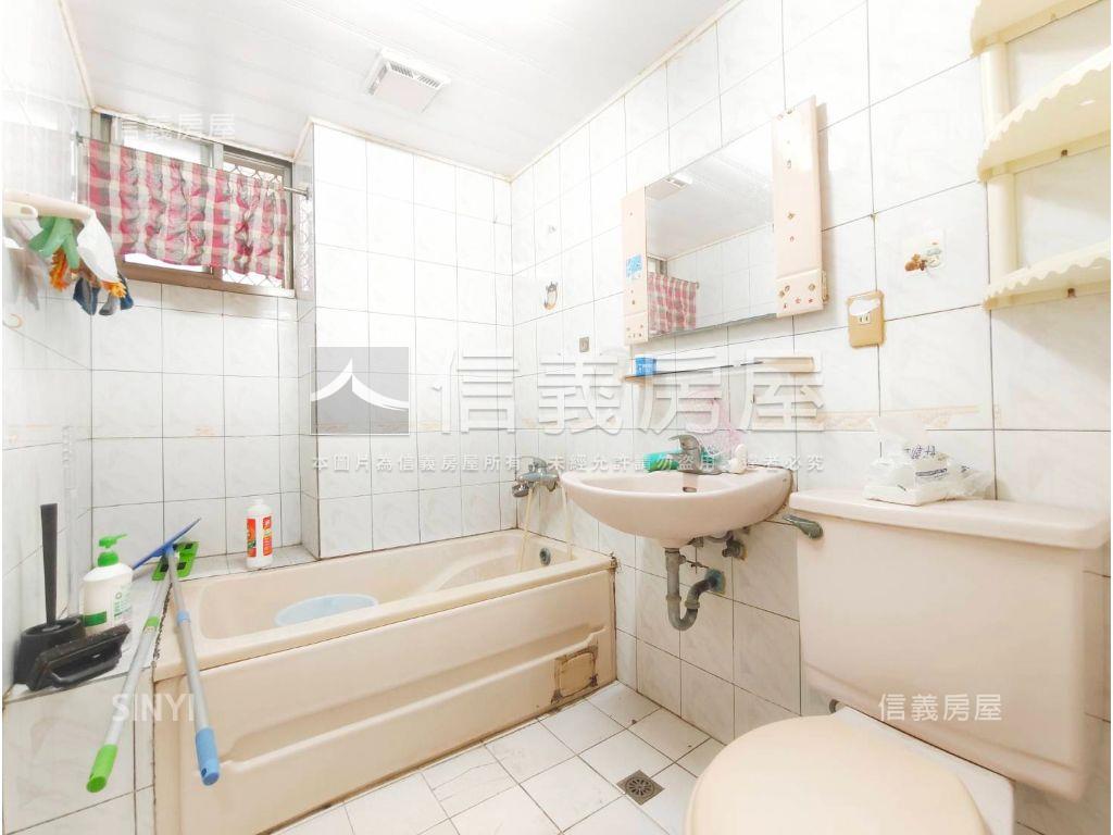 東泰２期建工商圈美三房房屋室內格局與周邊環境