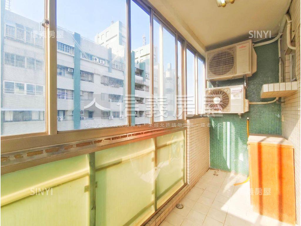 東泰２期建工商圈美三房房屋室內格局與周邊環境