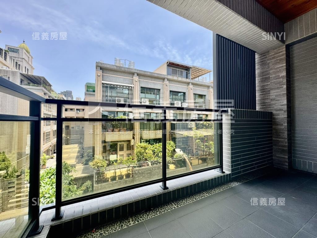 農十六珍藏綠建築電梯別墅房屋室內格局與周邊環境