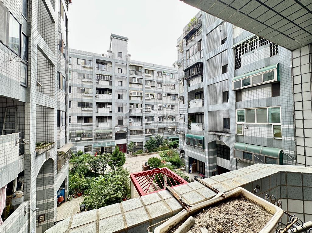 禾陸夏綠蒂三面採光四房房屋室內格局與周邊環境