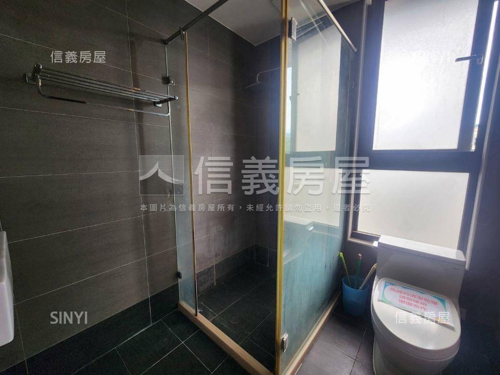 悅灣．捷運景觀四房雙車位房屋室內格局與周邊環境