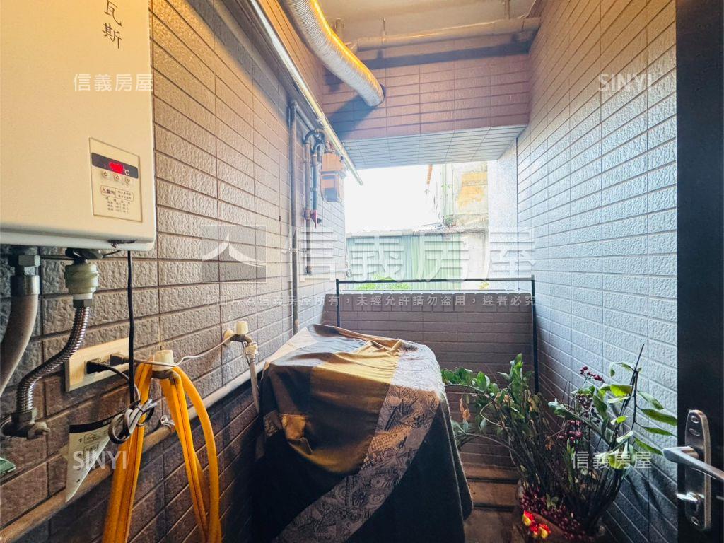 水岸天賞～亮亮空間雙車位房屋室內格局與周邊環境