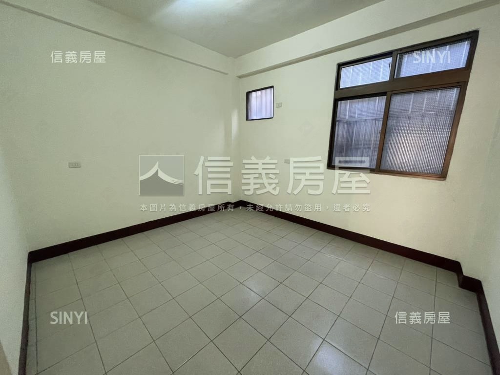 民族騎樓透天！稀有釋出！房屋室內格局與周邊環境