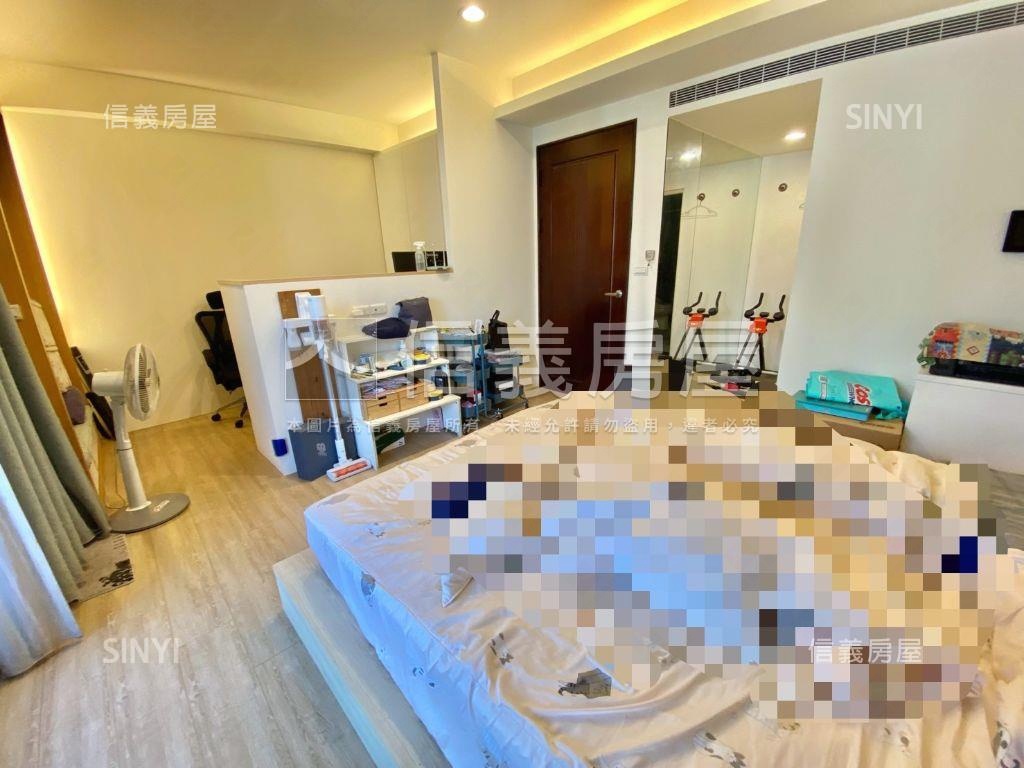 夯。葳格水悅雲出邊間別墅房屋室內格局與周邊環境