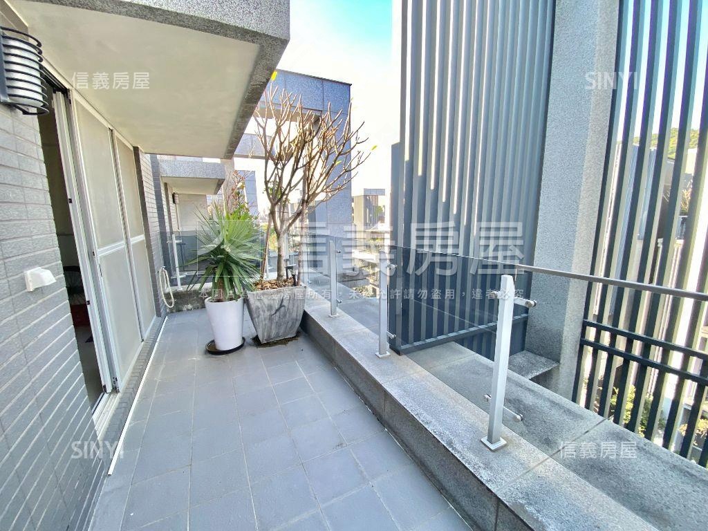 夯。葳格水悅雲出邊間別墅房屋室內格局與周邊環境