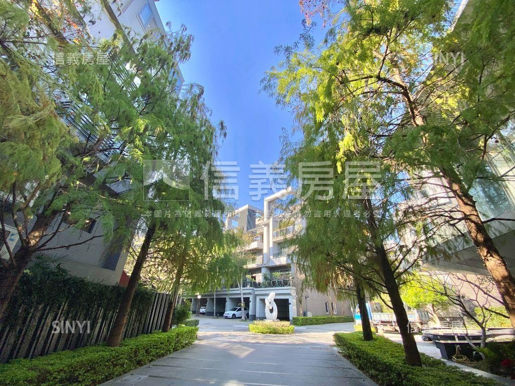 夯。葳格水悅雲出邊間別墅房屋室內格局與周邊環境