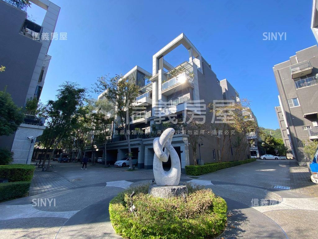 夯。葳格水悅雲出邊間別墅房屋室內格局與周邊環境